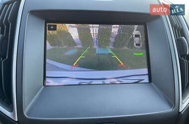 Внедорожник / Кроссовер Ford Edge 2017 в 