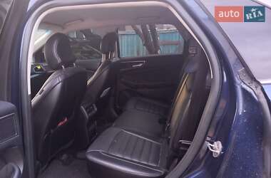 Внедорожник / Кроссовер Ford Edge 2016 в 