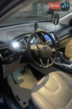 Позашляховик / Кросовер Ford Edge 2016 в Івано-Франківську