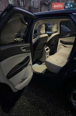 Позашляховик / Кросовер Ford Edge 2016 в Івано-Франківську