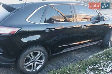 Позашляховик / Кросовер Ford Edge 2015 в Дубровиці