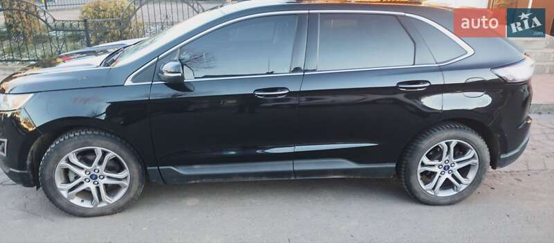 Позашляховик / Кросовер Ford Edge 2015 в Дубровиці