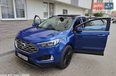 Внедорожник / Кроссовер Ford Edge 2020 в 
