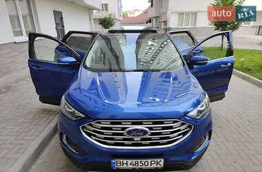 Внедорожник / Кроссовер Ford Edge 2020 в 