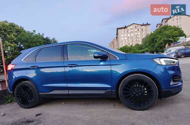 Внедорожник / Кроссовер Ford Edge 2020 в 