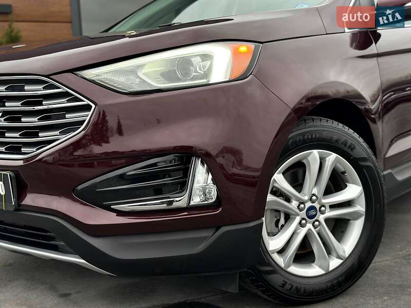 Позашляховик / Кросовер Ford Edge 2019 в Рівному