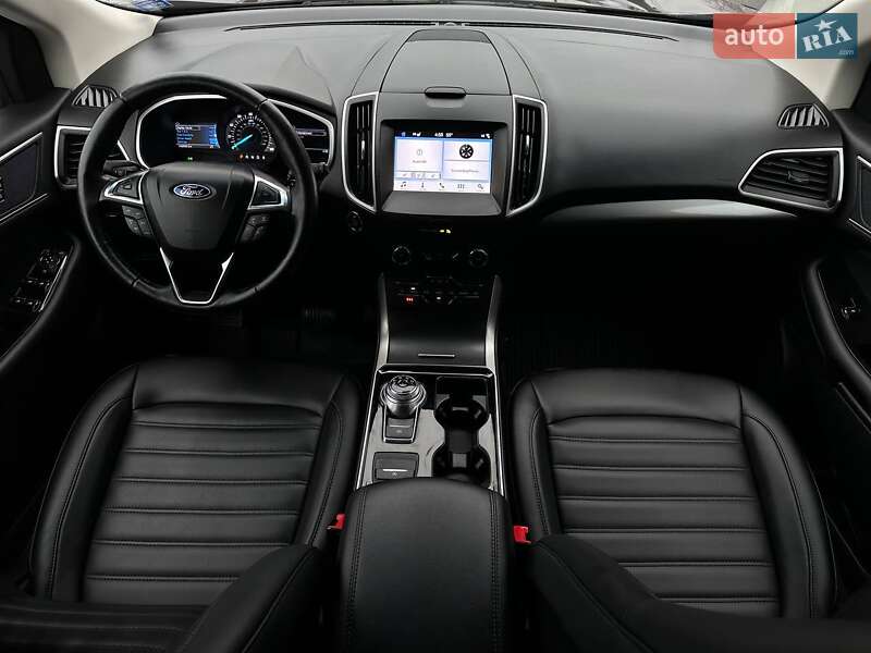 Позашляховик / Кросовер Ford Edge 2019 в Рівному