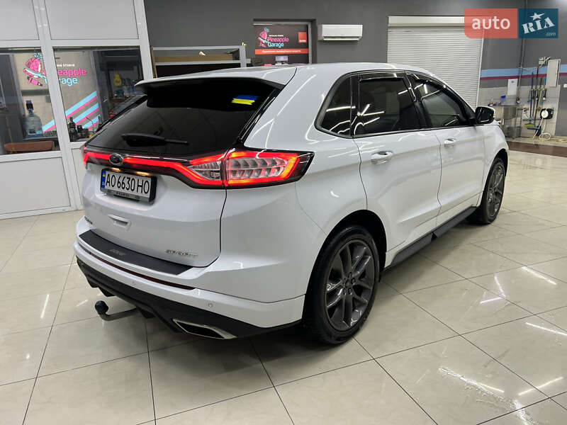 Внедорожник / Кроссовер Ford Edge 2016 в Ужгороде