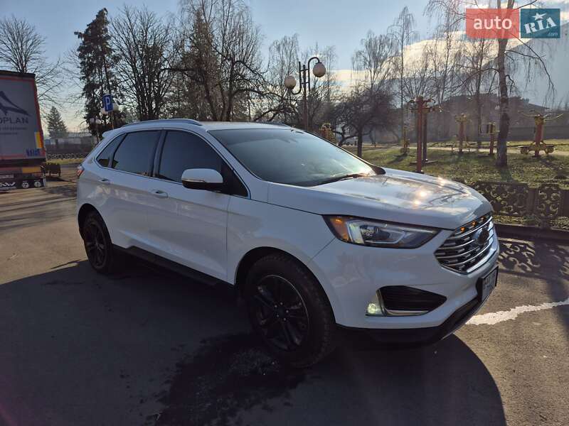 Позашляховик / Кросовер Ford Edge 2020 в Тячеві