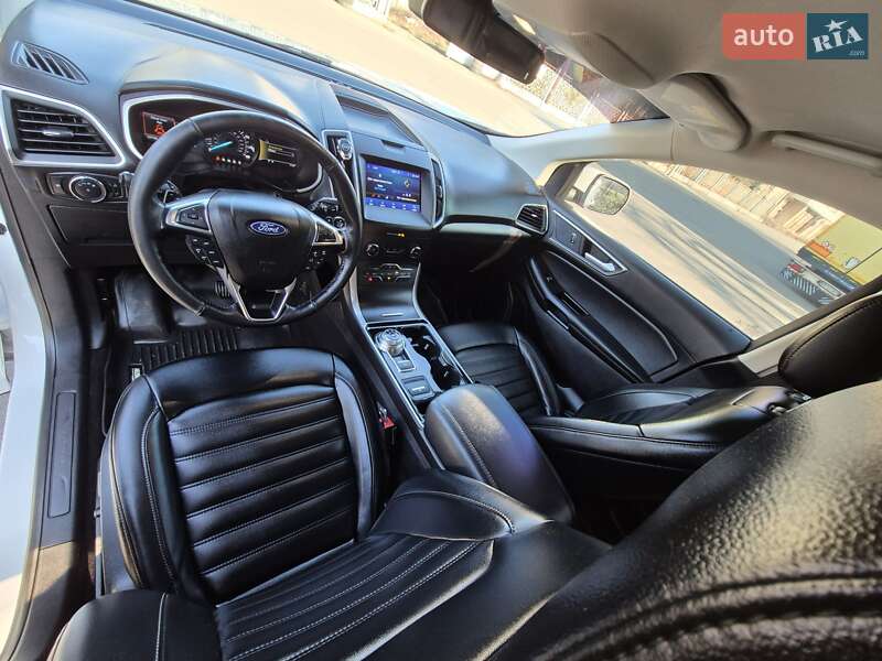 Позашляховик / Кросовер Ford Edge 2020 в Тячеві
