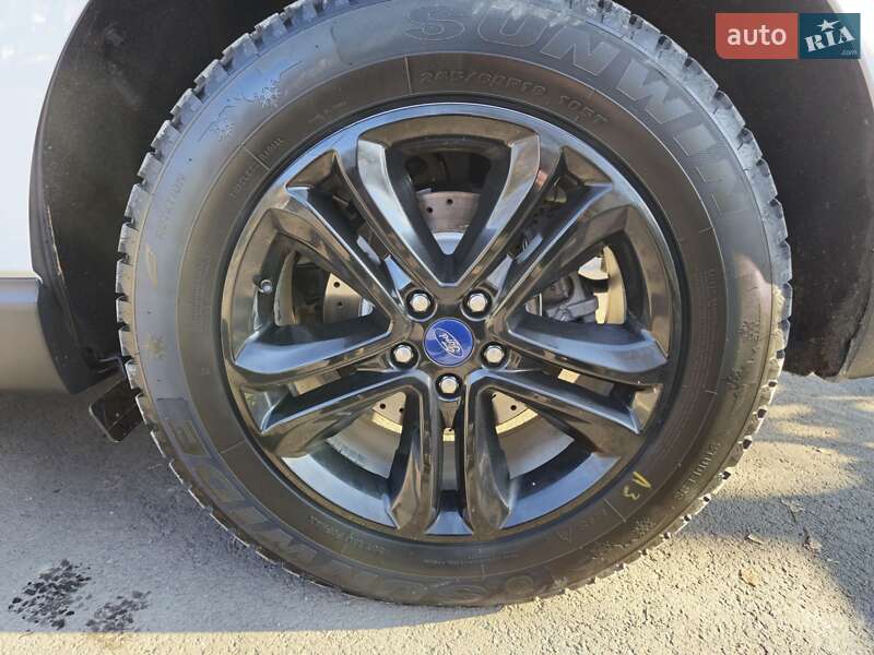 Позашляховик / Кросовер Ford Edge 2020 в Тячеві