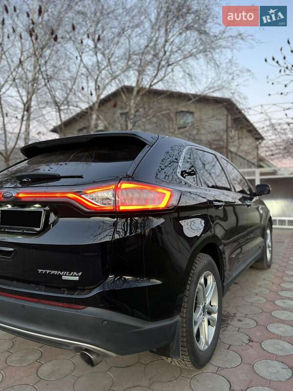 Внедорожник / Кроссовер Ford Edge 2017 в Каменском