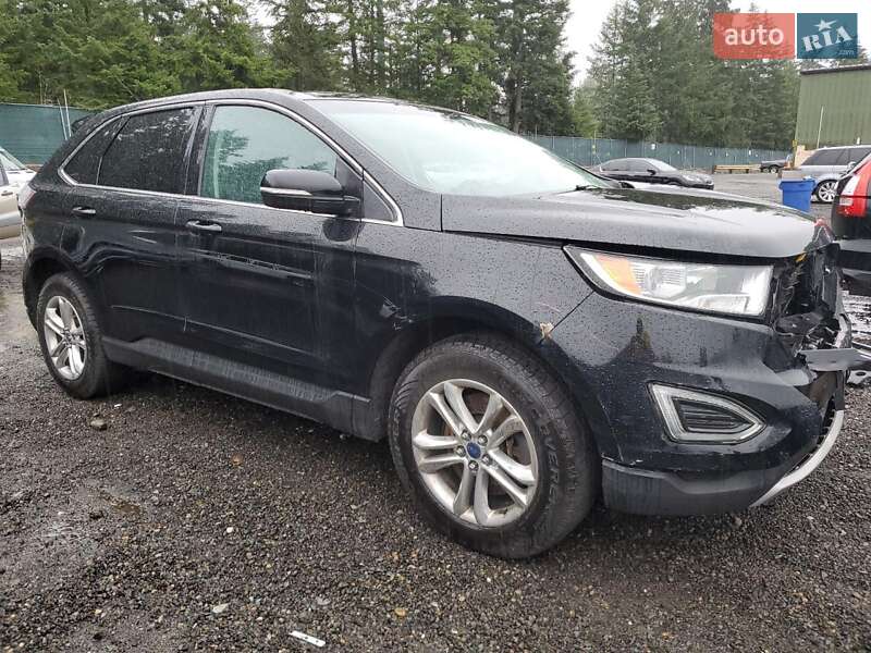 Внедорожник / Кроссовер Ford Edge 2016 в 
