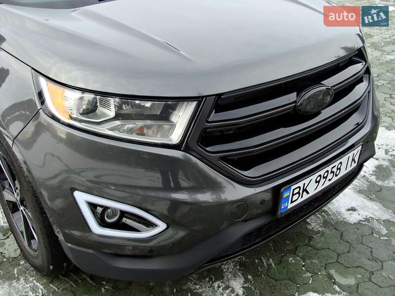 Внедорожник / Кроссовер Ford Edge 2017 в Ровно