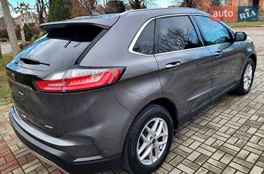 Позашляховик / Кросовер Ford Edge 2021 в 