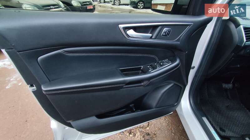 Внедорожник / Кроссовер Ford Edge 2016 в Чернигове
