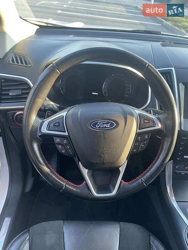 Внедорожник / Кроссовер Ford Edge 2016 в Киеве