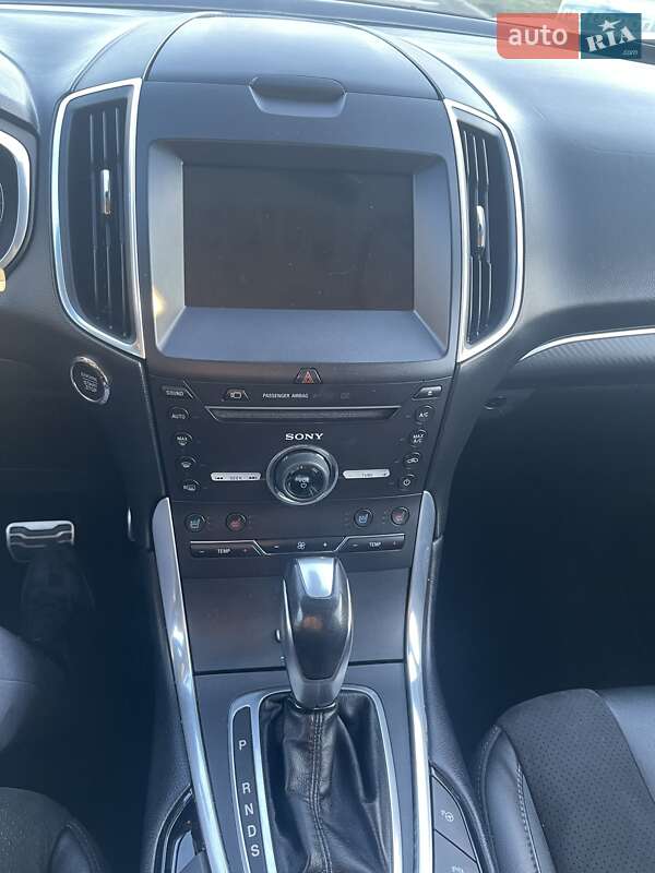 Внедорожник / Кроссовер Ford Edge 2016 в Киеве