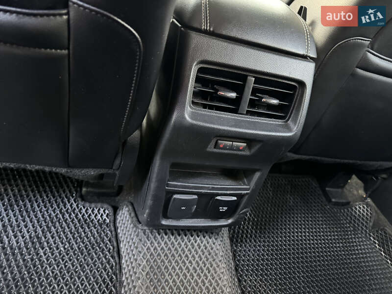Внедорожник / Кроссовер Ford Edge 2019 в Киеве