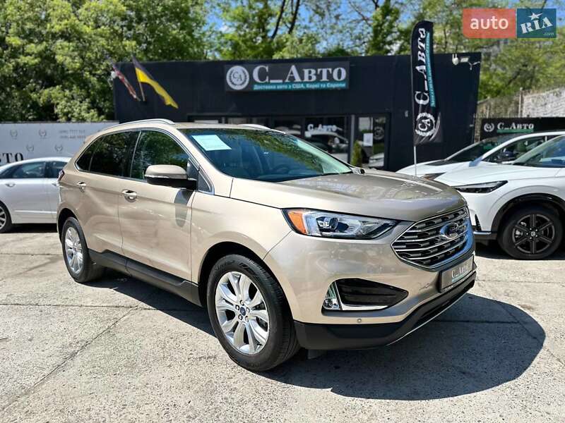 Позашляховик / Кросовер Ford Edge 2020 в Чернівцях