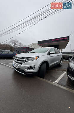 Внедорожник / Кроссовер Ford Edge 2017 в 