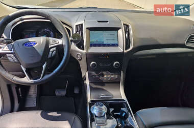 Внедорожник / Кроссовер Ford Edge 2018 в 