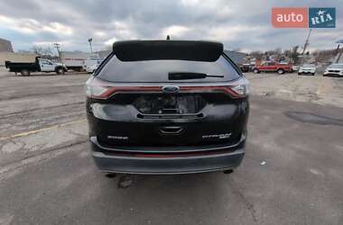 Внедорожник / Кроссовер Ford Edge 2017 в 