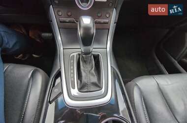 Внедорожник / Кроссовер Ford Edge 2017 в 