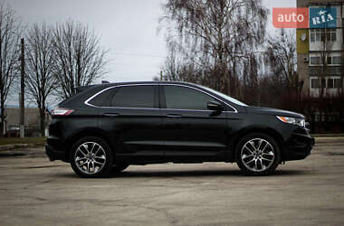 Внедорожник / Кроссовер Ford Edge 2015 в 