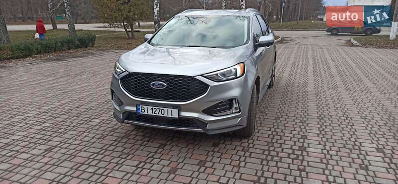Позашляховик / Кросовер Ford Edge 2022 в Лубнах