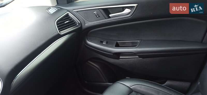 Позашляховик / Кросовер Ford Edge 2022 в Лубнах