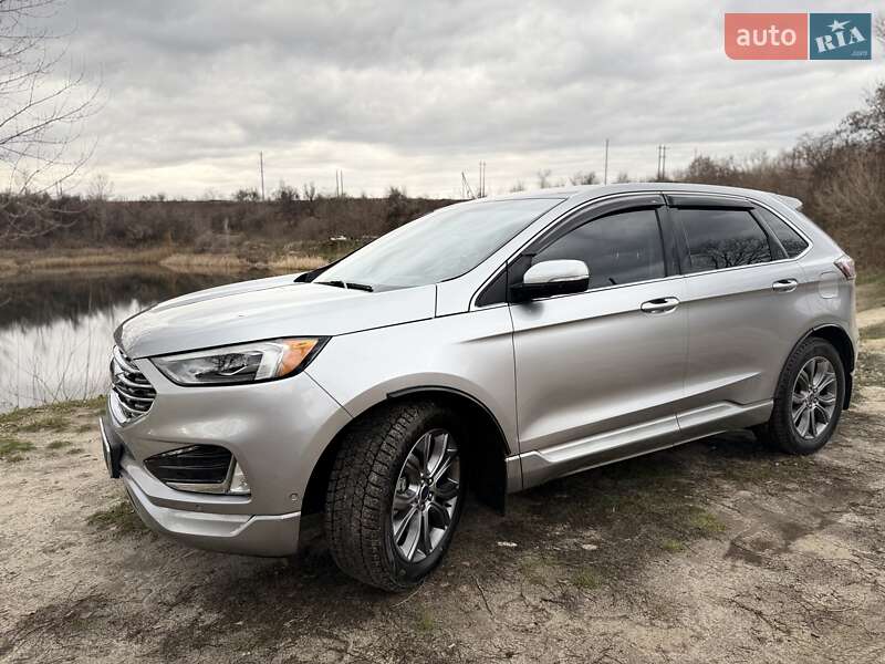 Внедорожник / Кроссовер Ford Edge 2019 в Александрие