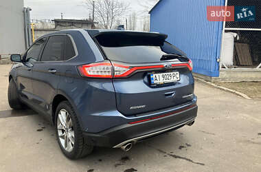 Внедорожник / Кроссовер Ford Edge 2018 в 