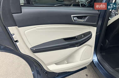 Внедорожник / Кроссовер Ford Edge 2018 в 