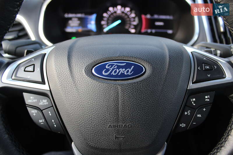 Внедорожник / Кроссовер Ford Edge 2016 в Одессе