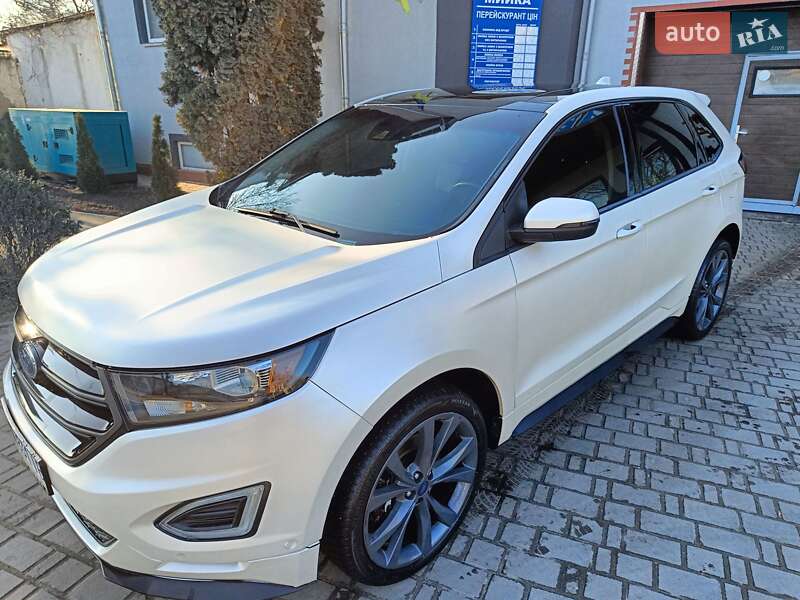 Позашляховик / Кросовер Ford Edge 2016 в Івано-Франківську