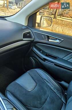 Внедорожник / Кроссовер Ford Edge 2016 в Ивано-Франковске