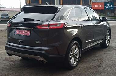 Позашляховик / Кросовер Ford Edge 2019 в Дубні