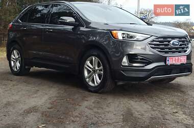 Позашляховик / Кросовер Ford Edge 2019 в Дубні