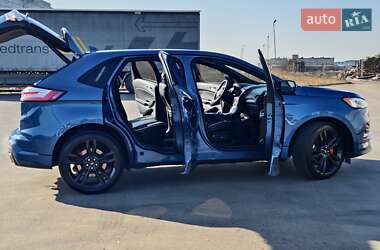 Внедорожник / Кроссовер Ford Edge 2018 в 