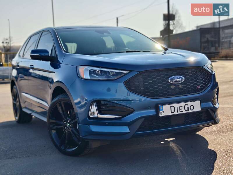 Внедорожник / Кроссовер Ford Edge 2018 в Нововолынске