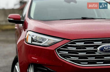 Внедорожник / Кроссовер Ford Edge 2020 в 