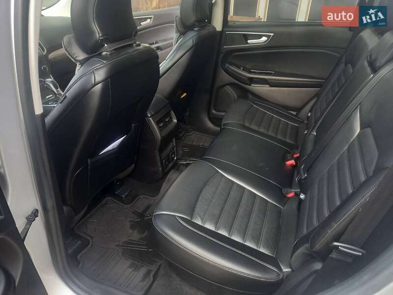 Внедорожник / Кроссовер Ford Edge 2015 в Львове
