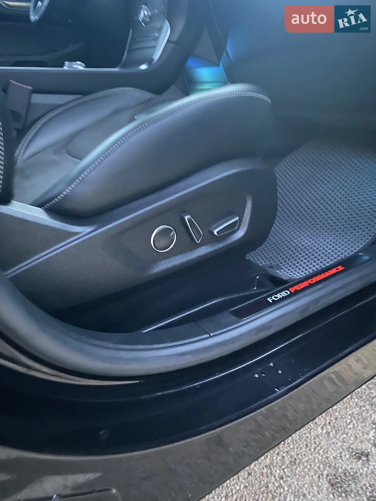 2018 Ford Edge - мініатюра 27