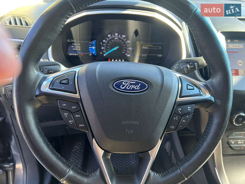 Внедорожник / Кроссовер Ford Edge 2019 в Ровно
