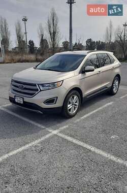 Внедорожник / Кроссовер Ford Edge 2017 в 