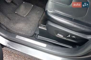 Внедорожник / Кроссовер Ford Edge 2018 в 