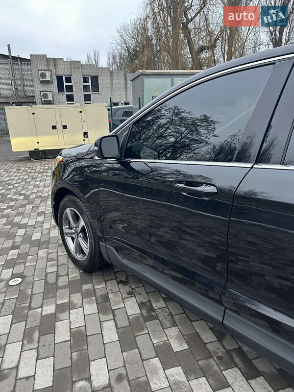 Внедорожник / Кроссовер Ford Edge 2020 в Киеве