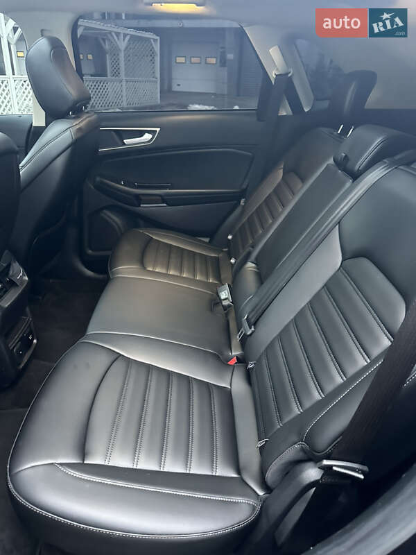 Внедорожник / Кроссовер Ford Edge 2020 в Киеве