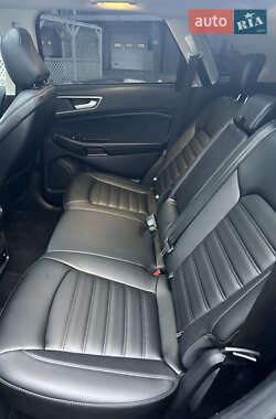 Внедорожник / Кроссовер Ford Edge 2020 в 
